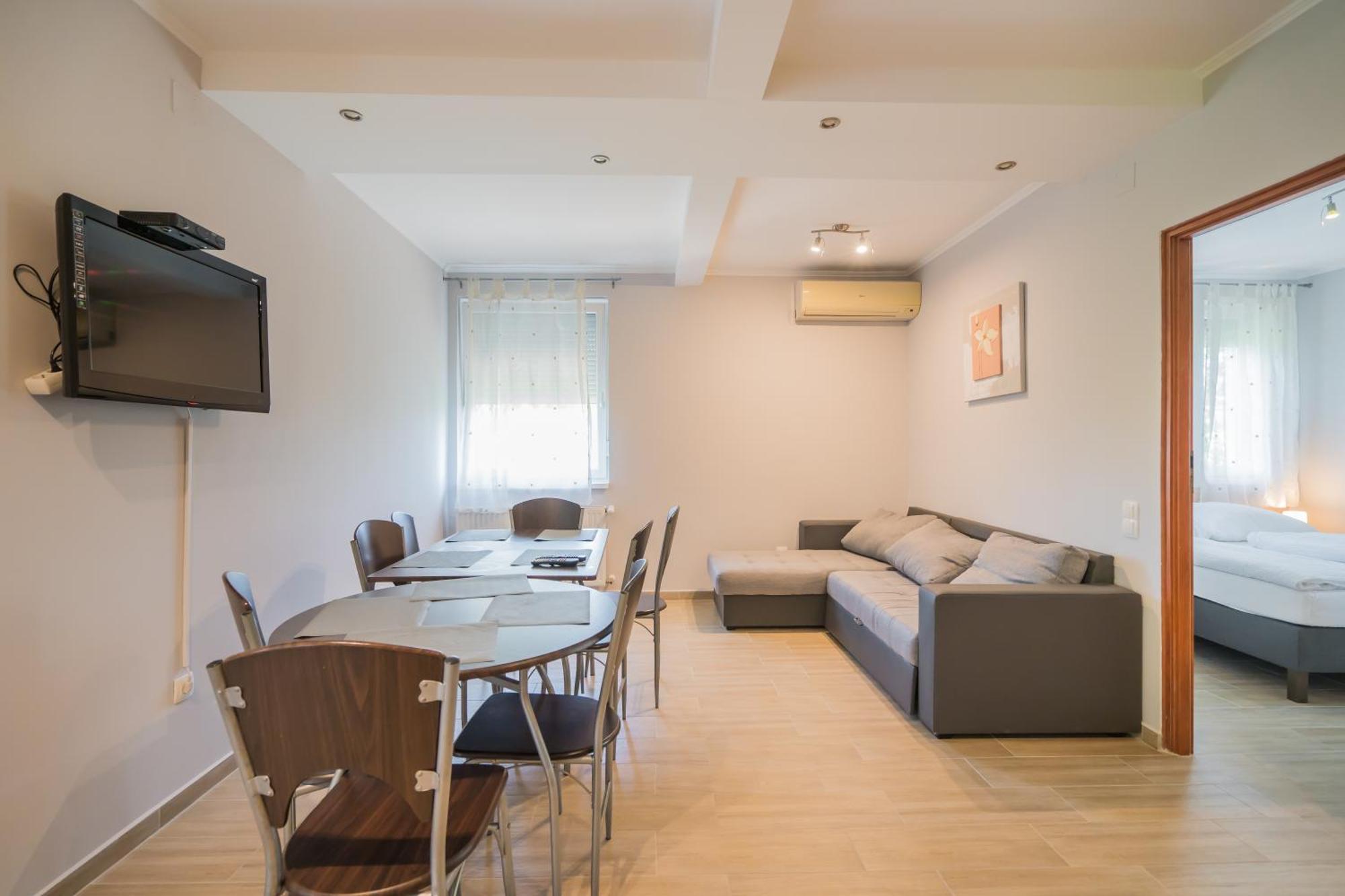 Riviera Apartmanhaz Siófok Buitenkant foto