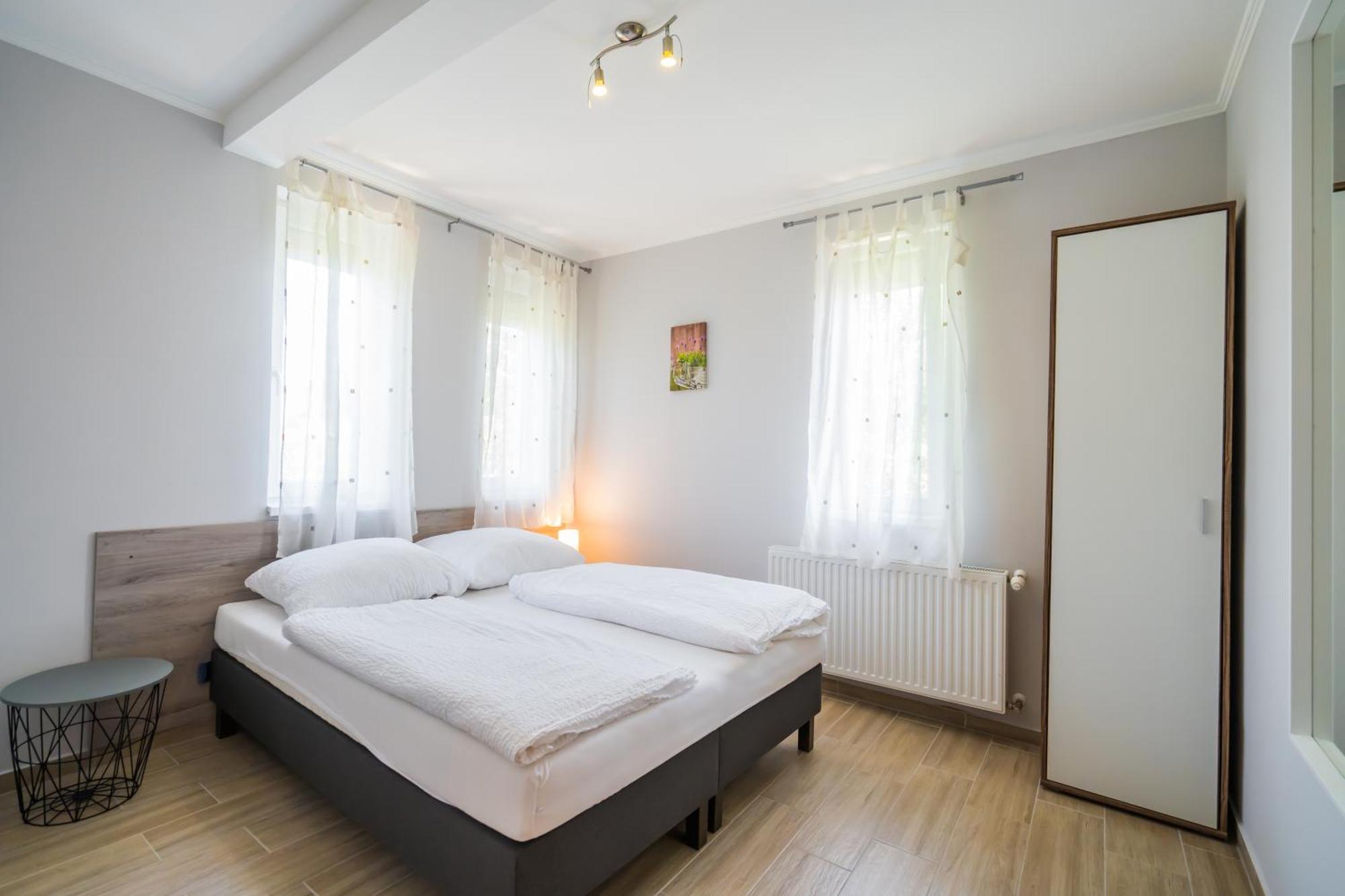 Riviera Apartmanhaz Siófok Buitenkant foto