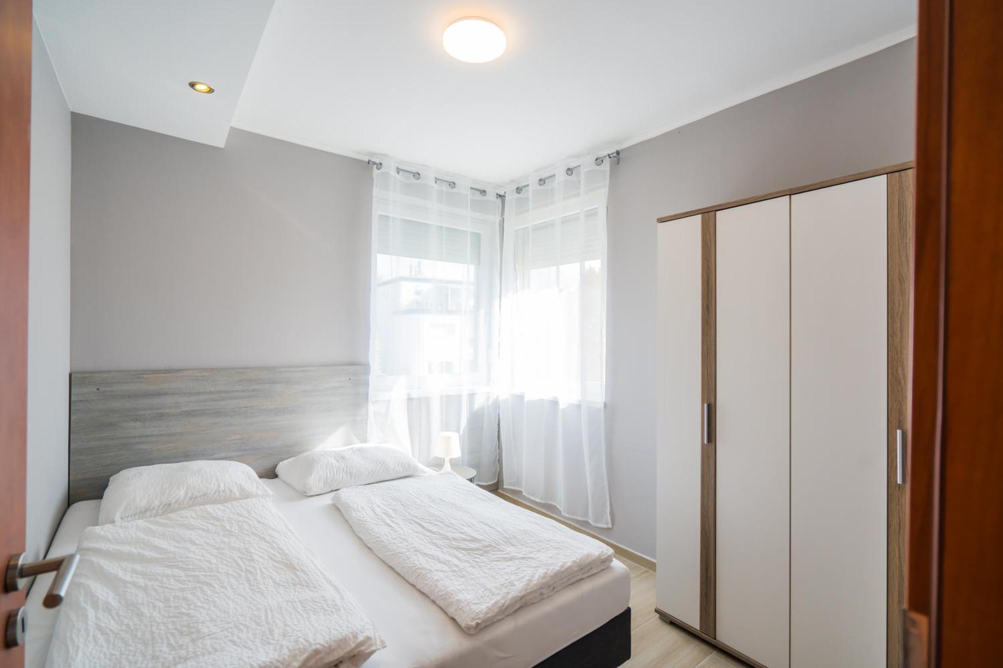 Riviera Apartmanhaz Siófok Buitenkant foto