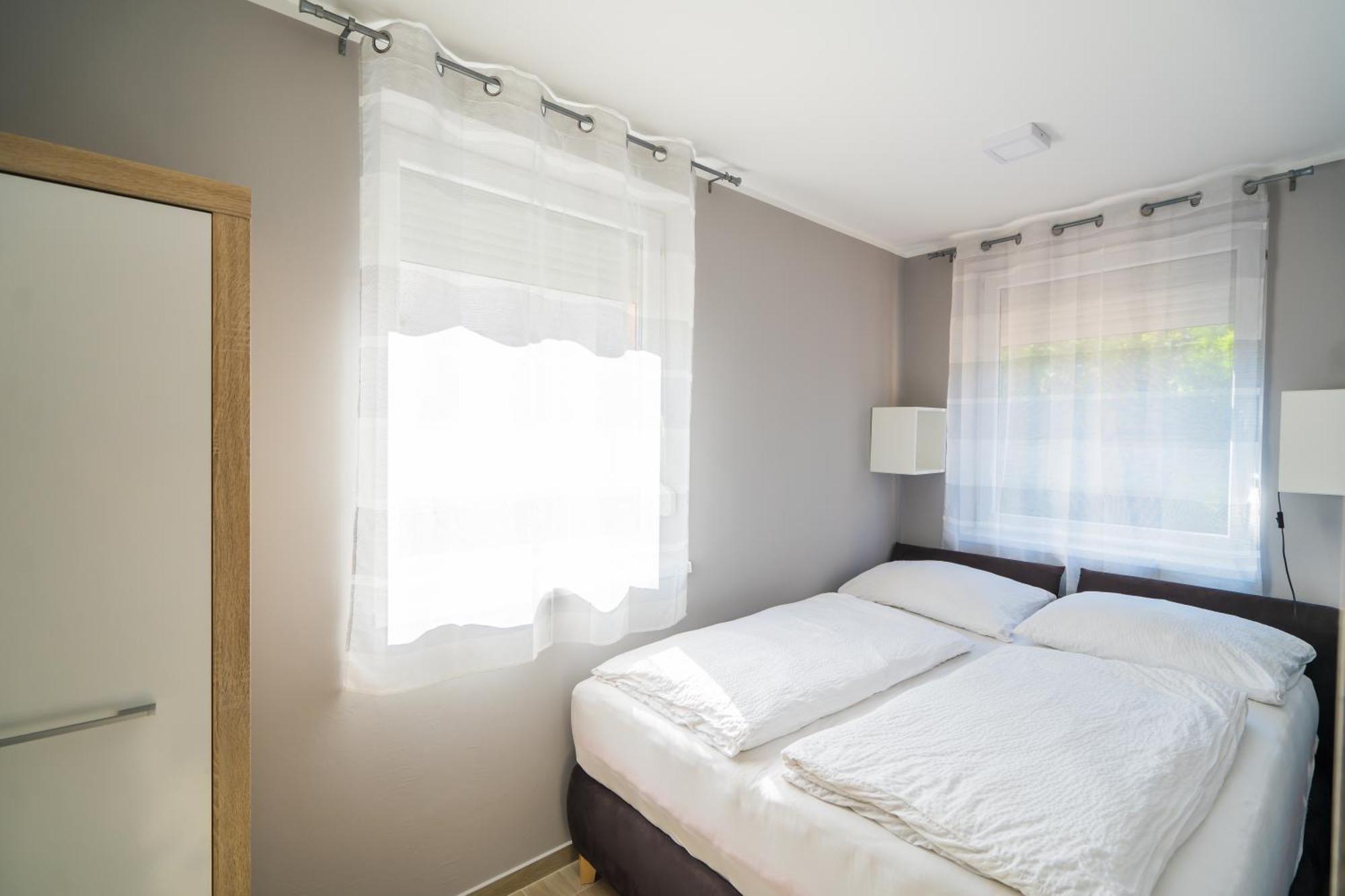 Riviera Apartmanhaz Siófok Buitenkant foto